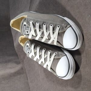 Converse Chuck Taylor All Star Grey Dainty Ox Low Lace Up Sneakers VG- US 7
